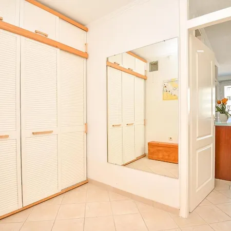 Appartementhaus Terrassenhuegel Strandhuepfer شاربوتس